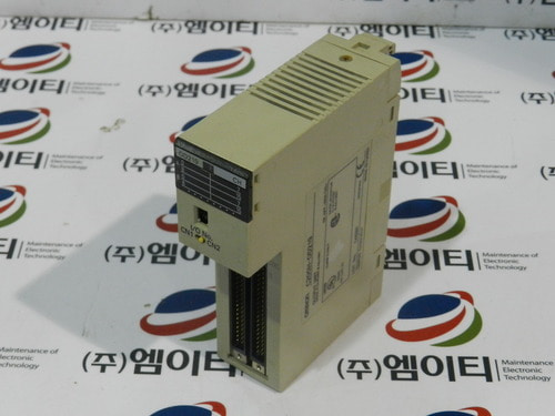 OMRON C200H-OD219 OUTPUT UNIT PLC 산업 전자 장비